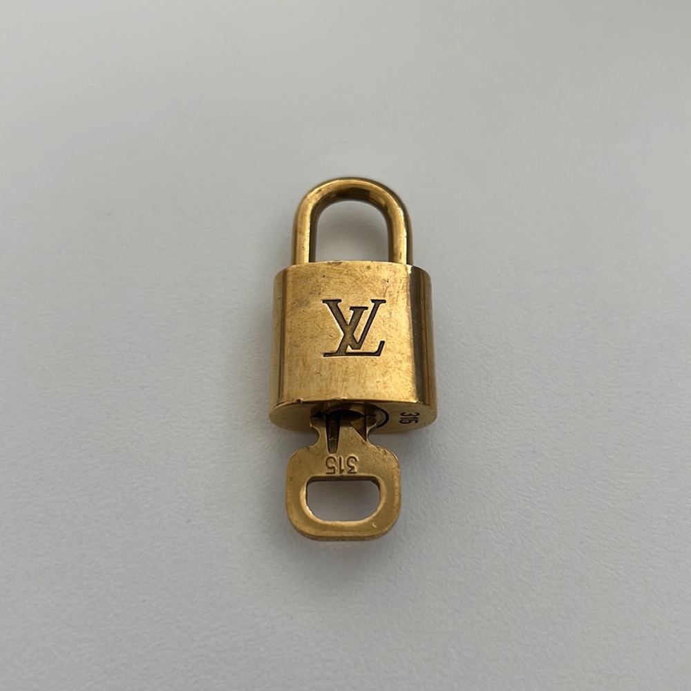 Authentic Louis Vuitton Padlock and Key (#315)